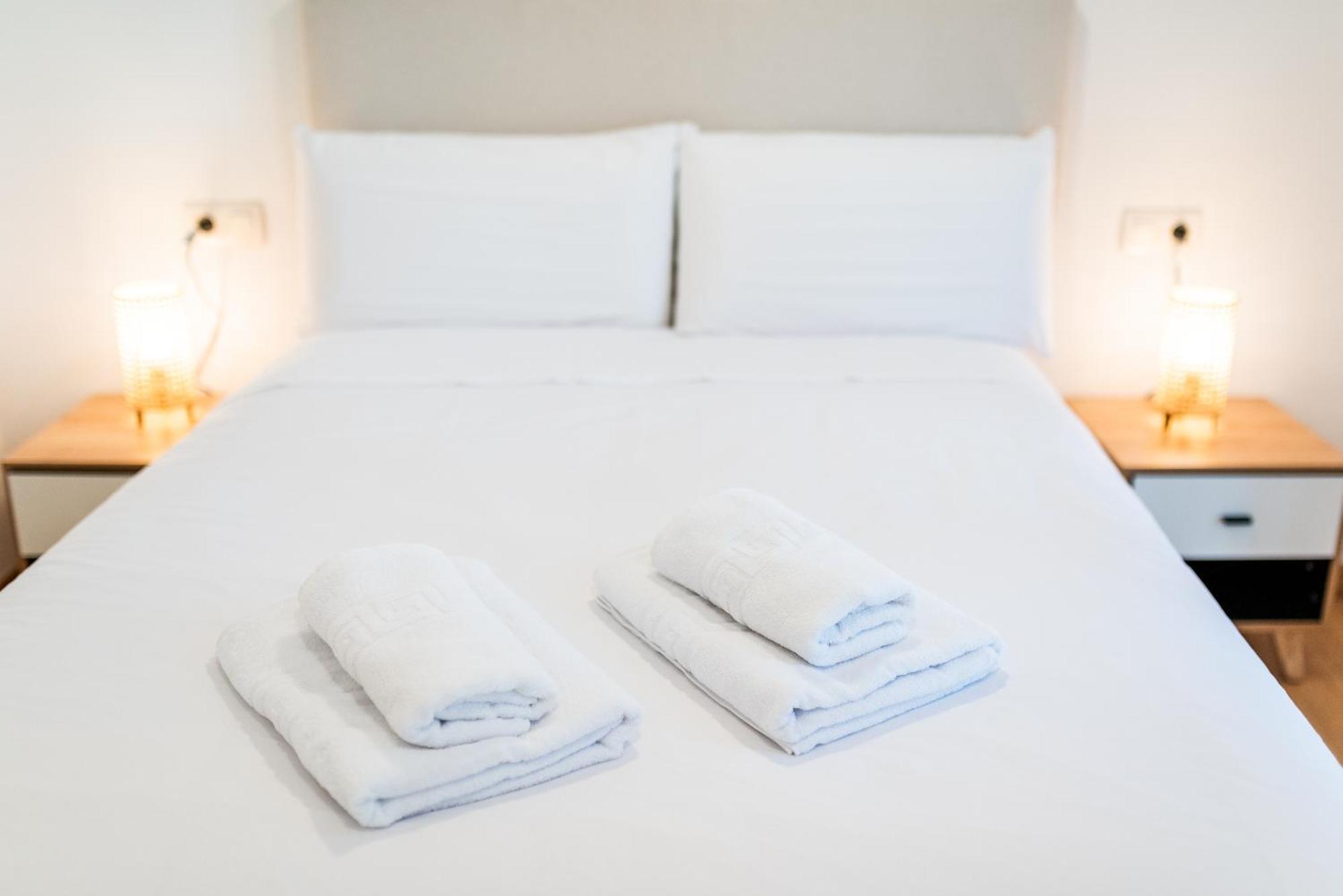 Apartament Encantador Piso Pleno Centro A Pie De Semana Santa Y Cerca De La Alhambra *