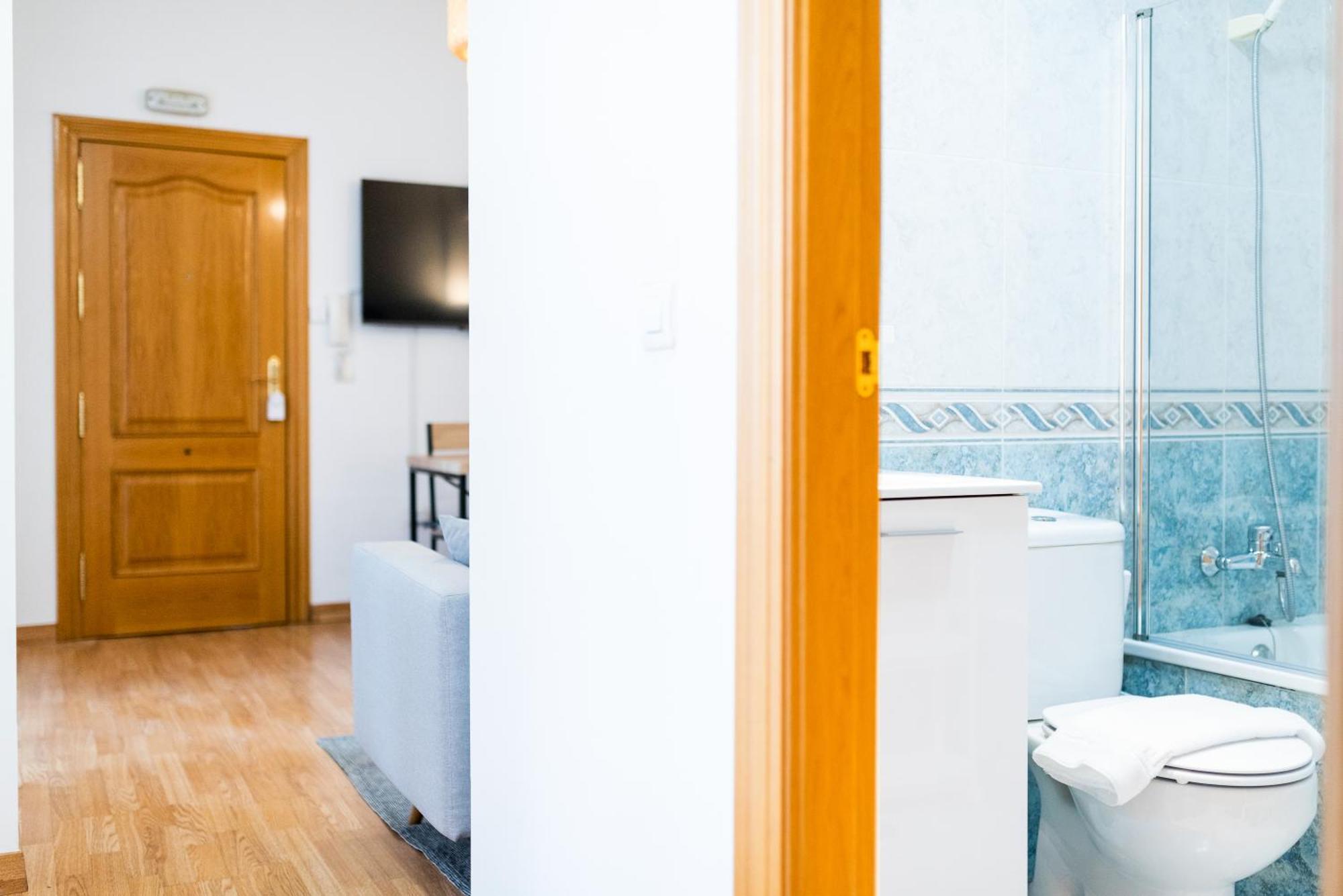 Apartament Encantador Piso Pleno Centro A Pie De Semana Santa Y Cerca De La Alhambra Grenada